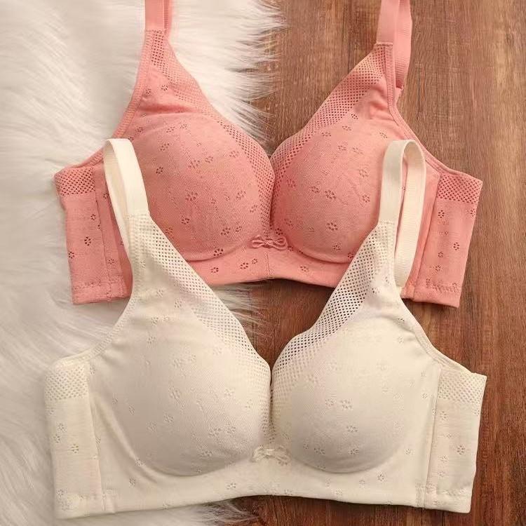 Soft and skin-friendly, gather, lift and close the secondary breasts, anti-sagging, large breasts, small and comfortable, thin, no steel ring bra.