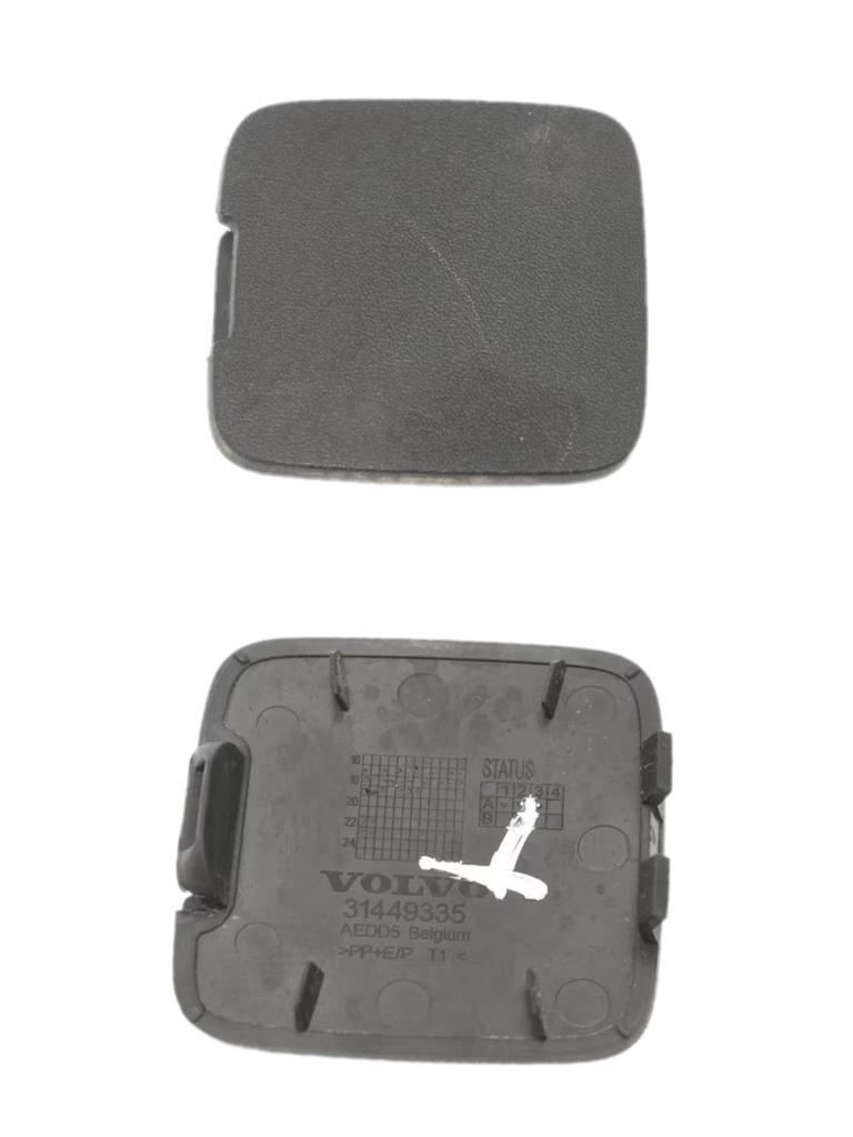 Rear Bumper Tow Hook Cover for Volvo XC40 (2019-2020)