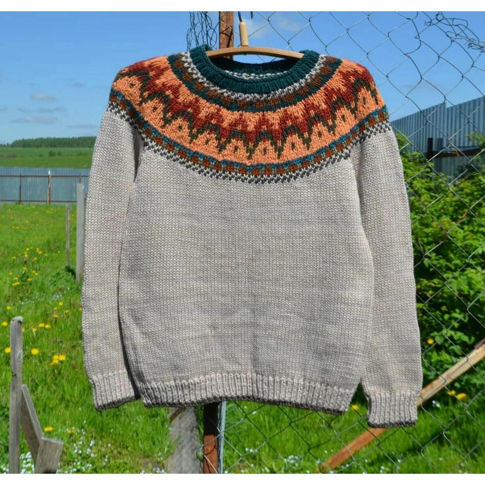 Women's Round Neck Colour Blocked Loose Fashion Pullover Knitted Top Luxurious Relaxed-fit Slimming and Versatile Top