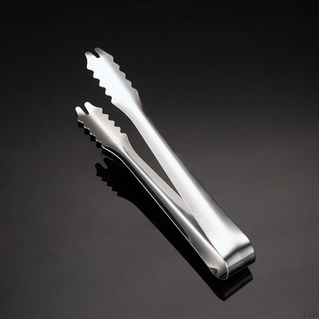 Sada prémiových kostek na chlazení nápojů z nerezové oceli s táckem - ideální na whisky, koktejly a