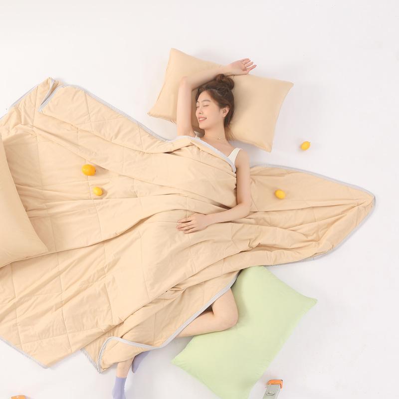 Antibakterielle, leichte, hautfarbene Steppdecke der Klasse A, sommerkühle Steppdecke für Klimaanlagen, sofort kühle, seidig waschbare Melonen-Steppdecke