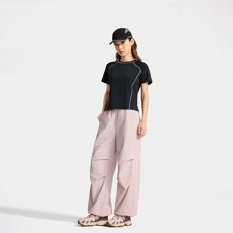 Li Ning CF Outdoor Series Solid Color Cool Comfortable Skin-Friendly Antibacterial Short Sleeve T-Shirt Women T-Shirts Black ATSV196-3