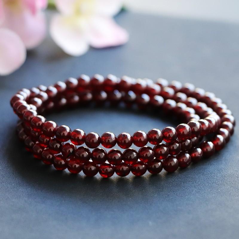 Natural Garnet Red Multi-Strand Womens Crystal Bracelet With Leaf Design Gift Giving
