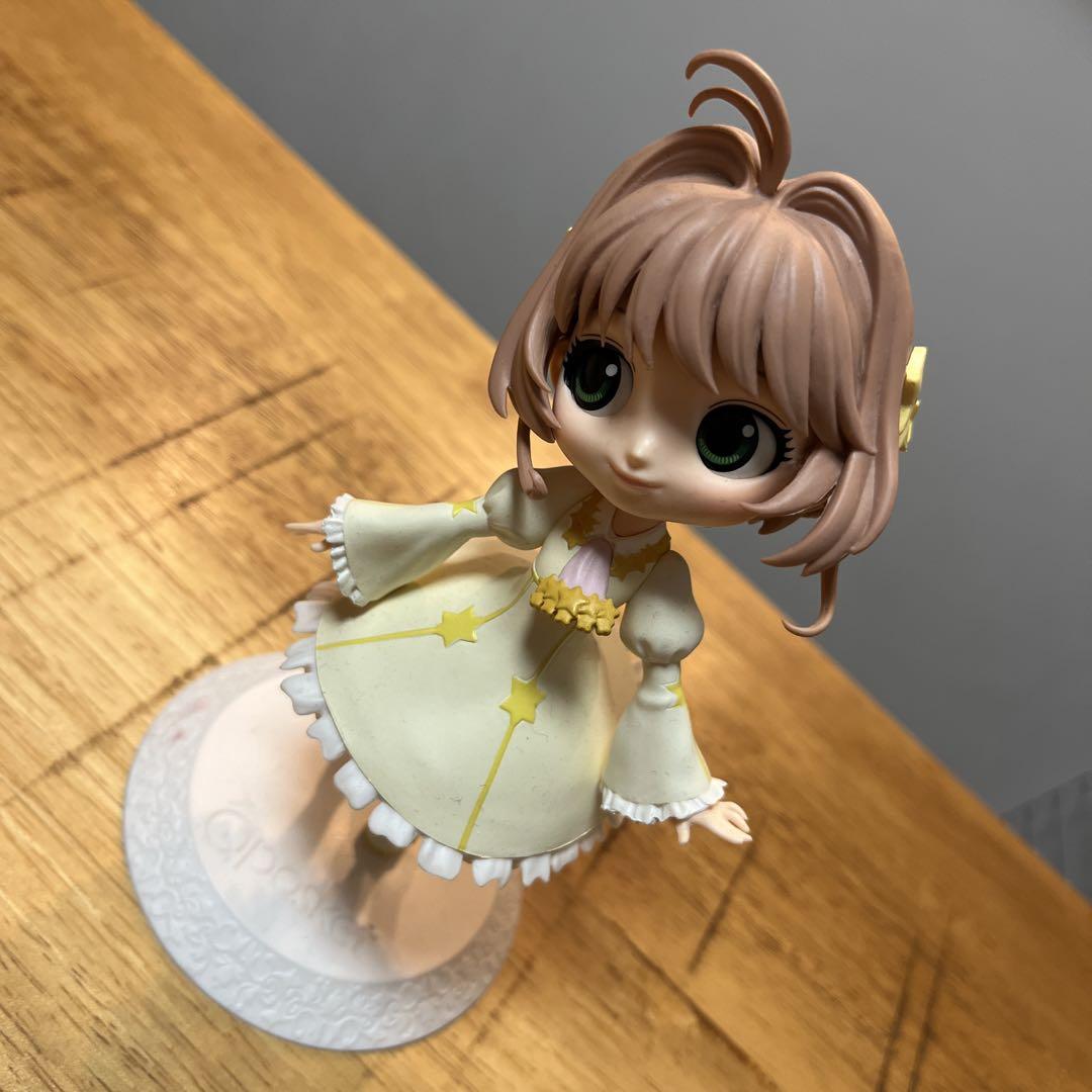 

[USED] Sakura figure cream color