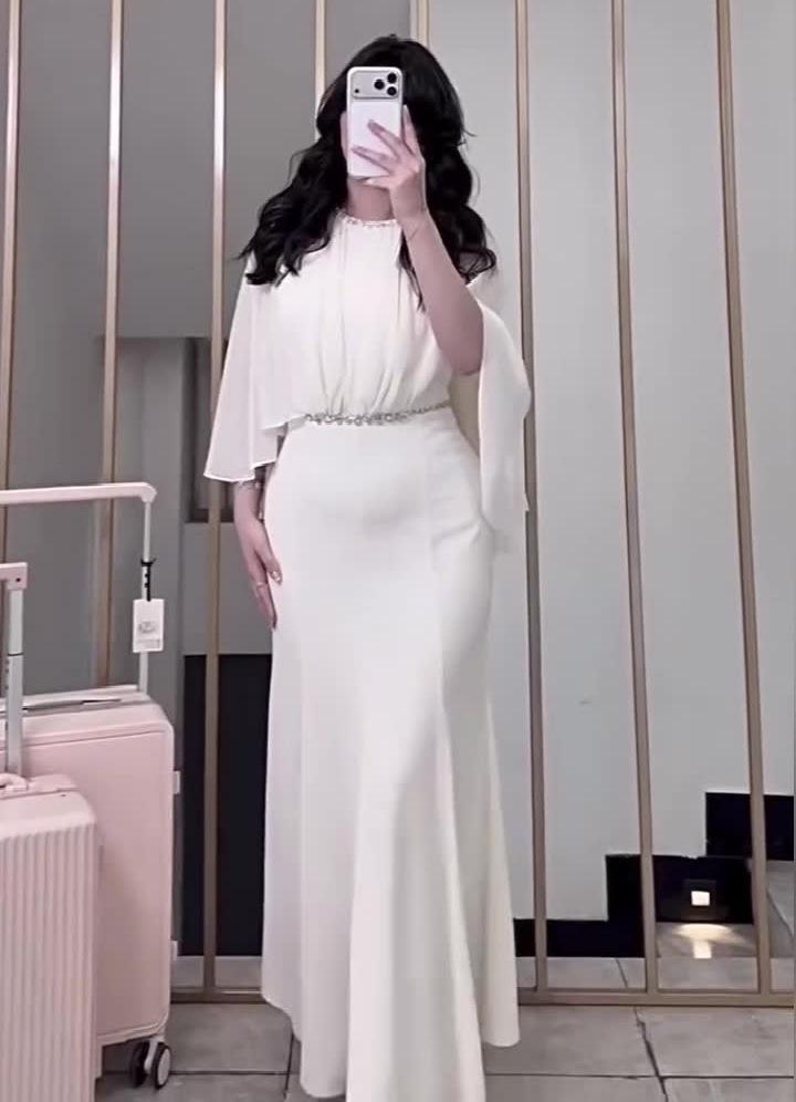 Autumn 2025 European & American Elegant Waist-Hugging Evening Dress