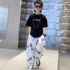 Little Boys Fashion Sady s krátkým rukávem Letní dětské volné tričko dvoudílné dětské oblečení