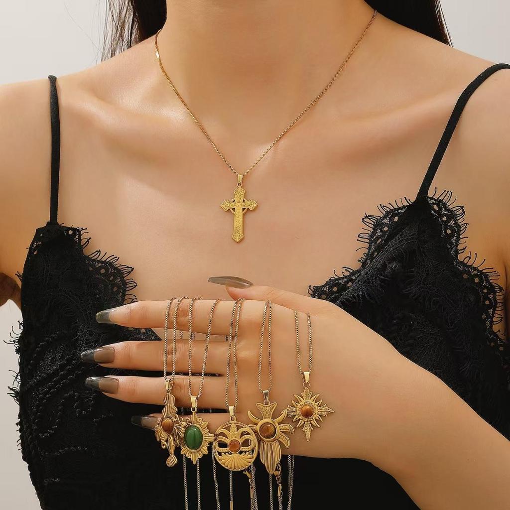 Fashion Geometry Stainless Steel Imitation Tiger Eye Stone Necklace Pendant Sweater Chain