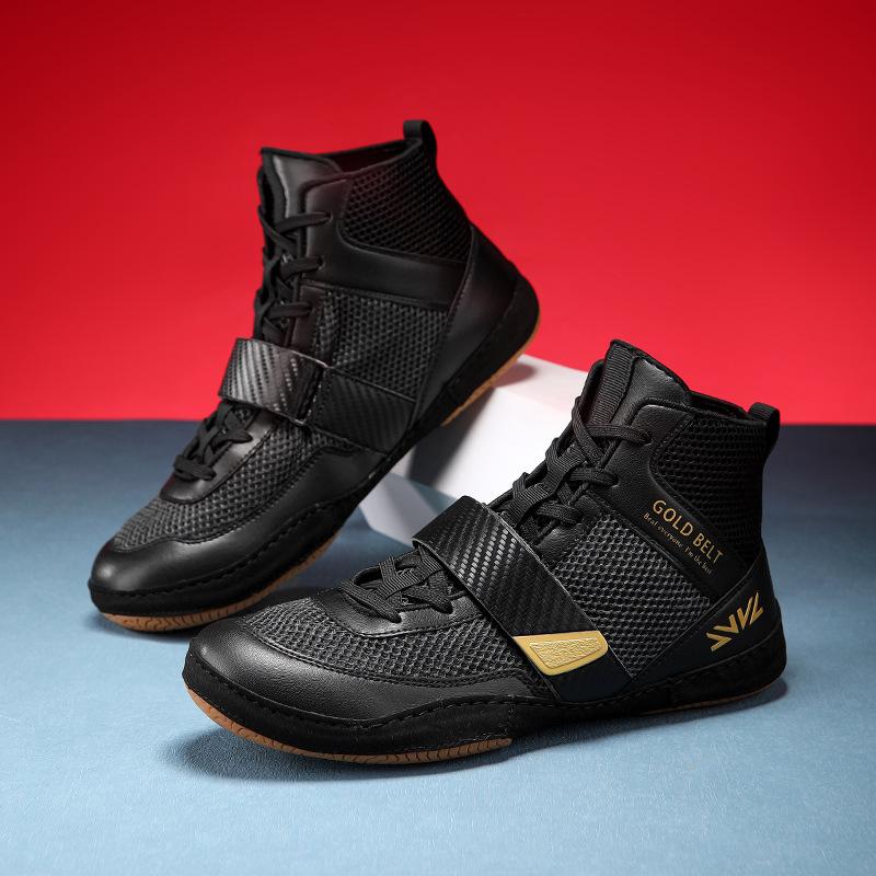 Medium top boxing shoes men's large size breathable non-slip wrestling shoes indoor fitness deadlift training shoes