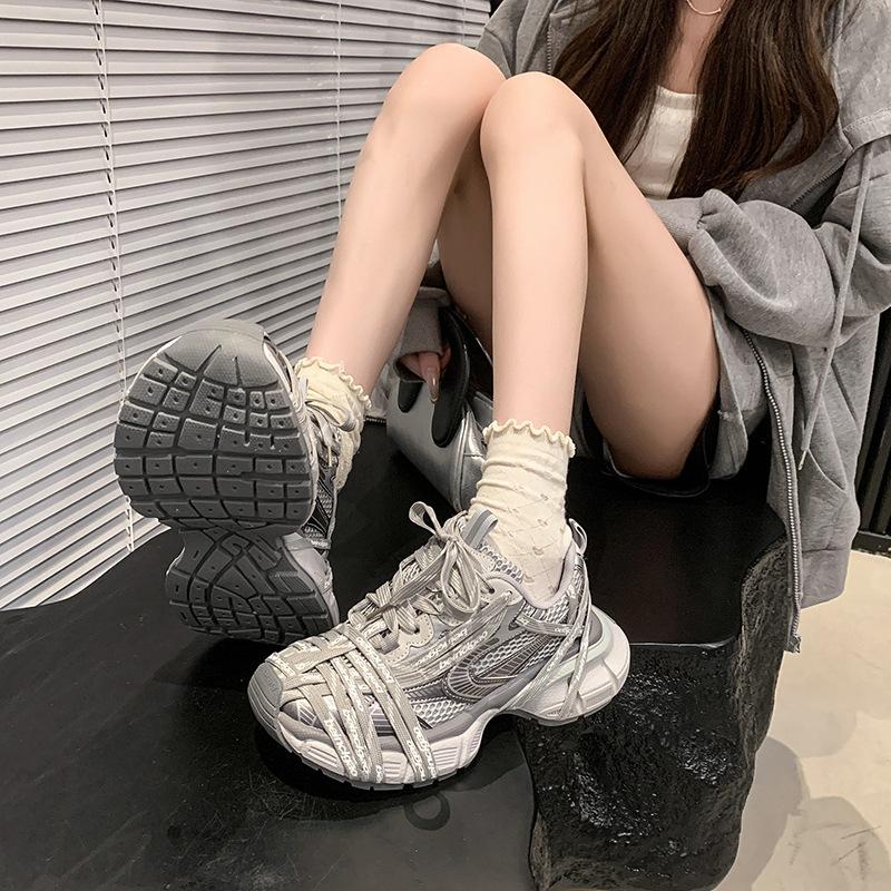 Popular 2025 Summer New Fashionable Versatile Niche Thick-soled Muffin Shoes Straps Breathable Sports and Leisure Shoes