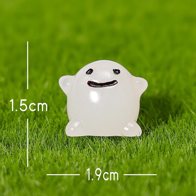Luminous Little Ghost Micro-landscape Creative Car Resin Craft Decorative Small Ornaments
