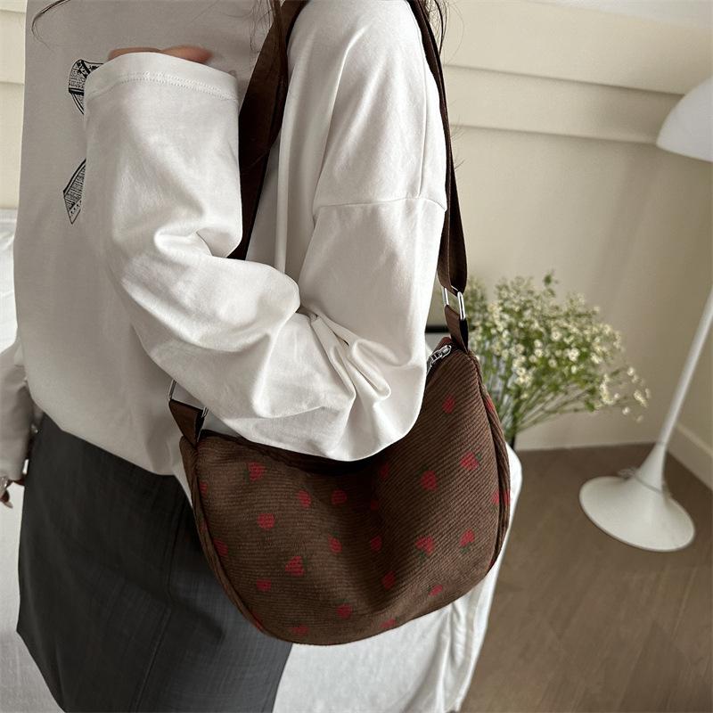 Casual Large Capacity Simple Sweet Style Crossbody Bag Summer Dumpling Bag Fashionable Underarm Bag New Women's Bag