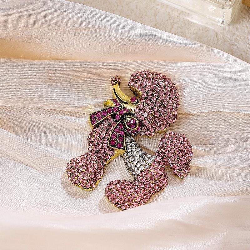 SKEDS Luxury Creative Heavy Industry Full Crystal Poodle Badges Pins For Women Men Fashion Classic Dog Rhinestone Party Brooches
