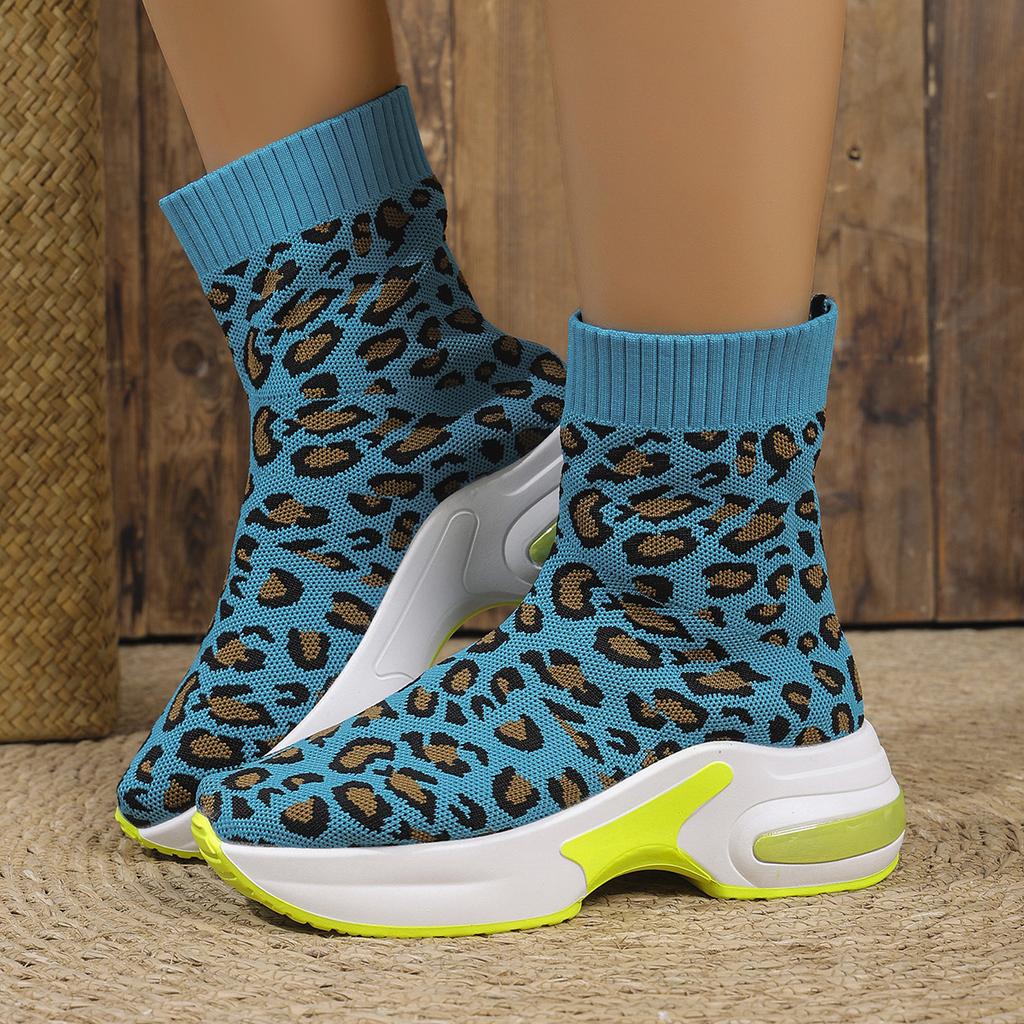 European and American Large-size New Round-head Knitted Leopard Print Medium Tube Elastic Boots Are Hot-selling Elastic Thick-heeled Martin Boots.