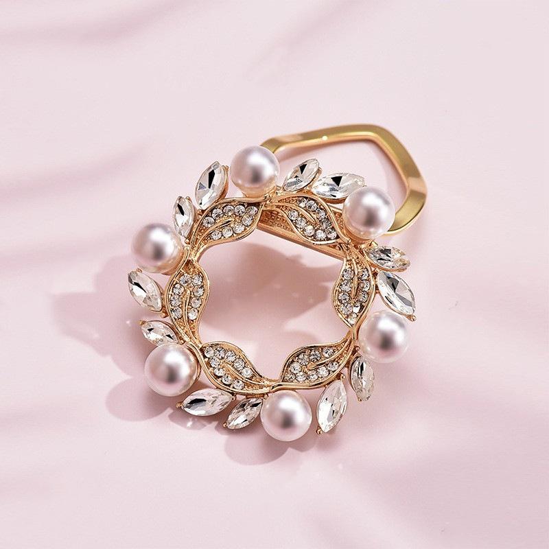 Creative Pearl Brooch Pin Dual-Purpose Silk Scarf Buckle Korean Style Simple T-Shirt Corner Knotted Buckle Corsage Pin Accessory