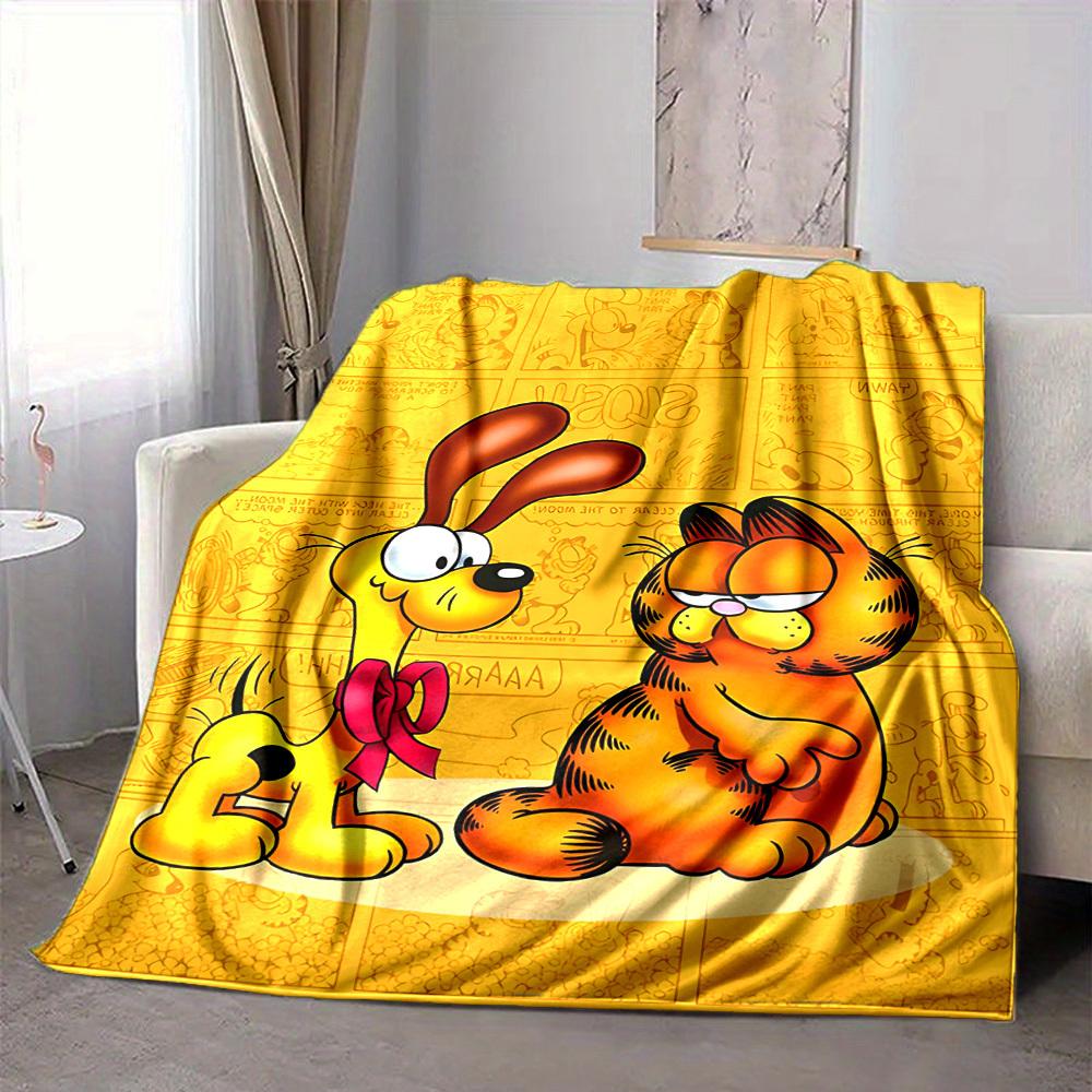 1pc Garfield Cartoon Comics Flannel Blanket, Soft Skin Friendly with Digital Printing, Various Sizes Available for Family, Friends, Birthday