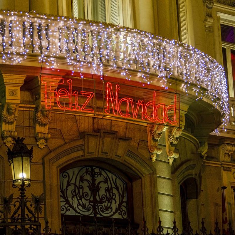 Waterproof LED Solar Fairy String Icicle & Waterfall Lights for Home & Outdoor Decoration