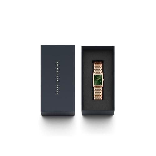 Daniel Wellington DW Bound 32x22 9-link Watch, a Sophisticated Luxury Watch, a Popular Gift Idea.