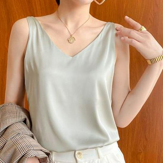 Plus Size Satin Acetate Silk Camisole for Women - Versatile Base Layer or Outerwear