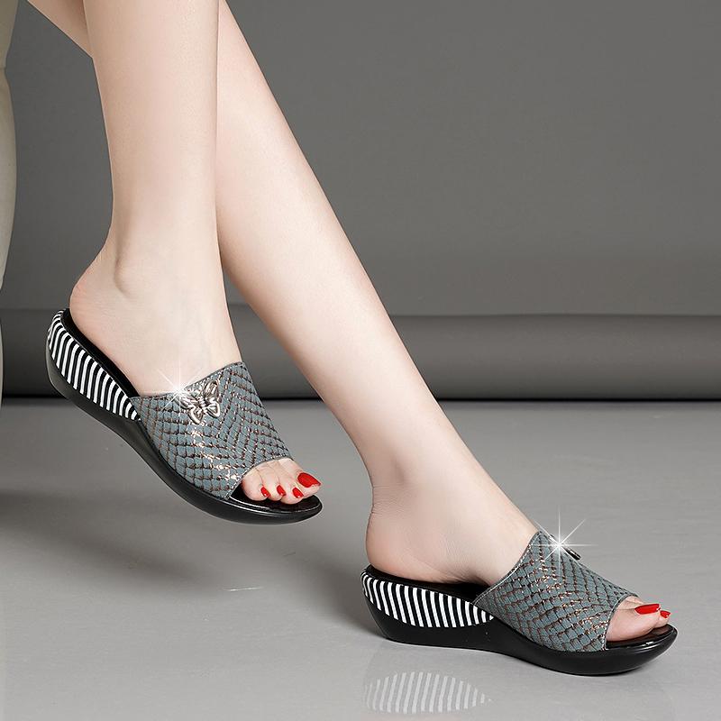 Fashion GKTINOO 2025 Summer Platform Flip Flops Fashion Beach Shoes Woman Anti-slip Genuine Leather Sandals Women Slippers Shoe