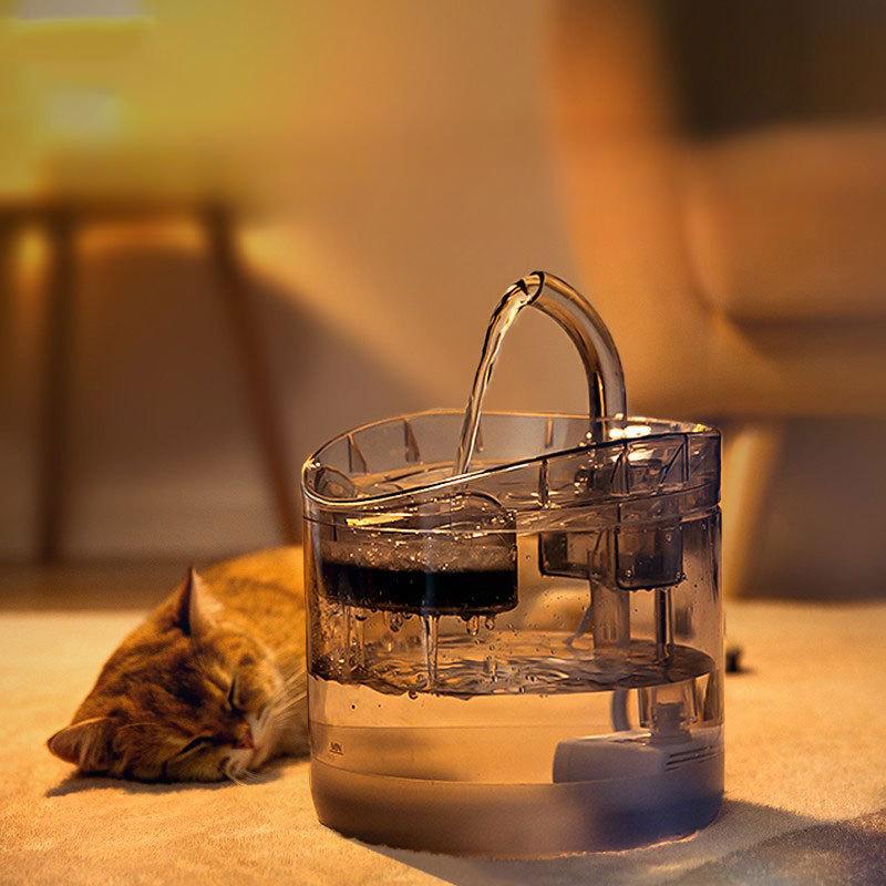 Distribuitor de Apă pentru Pisici cu Flux Circulant Automat, Distribuitor de Apă pentru Pisici cu Bazin, Bol de Apă, Hrănitor cu Apă Vie pentru Animale de Companie, Consumabile Inteligente