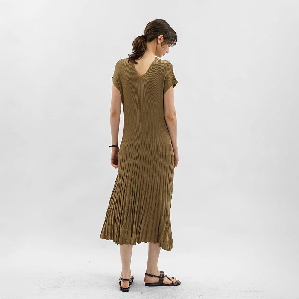 Wednesday Delight Wd_Rib Knit V-Neck Midi Dress_Khaki