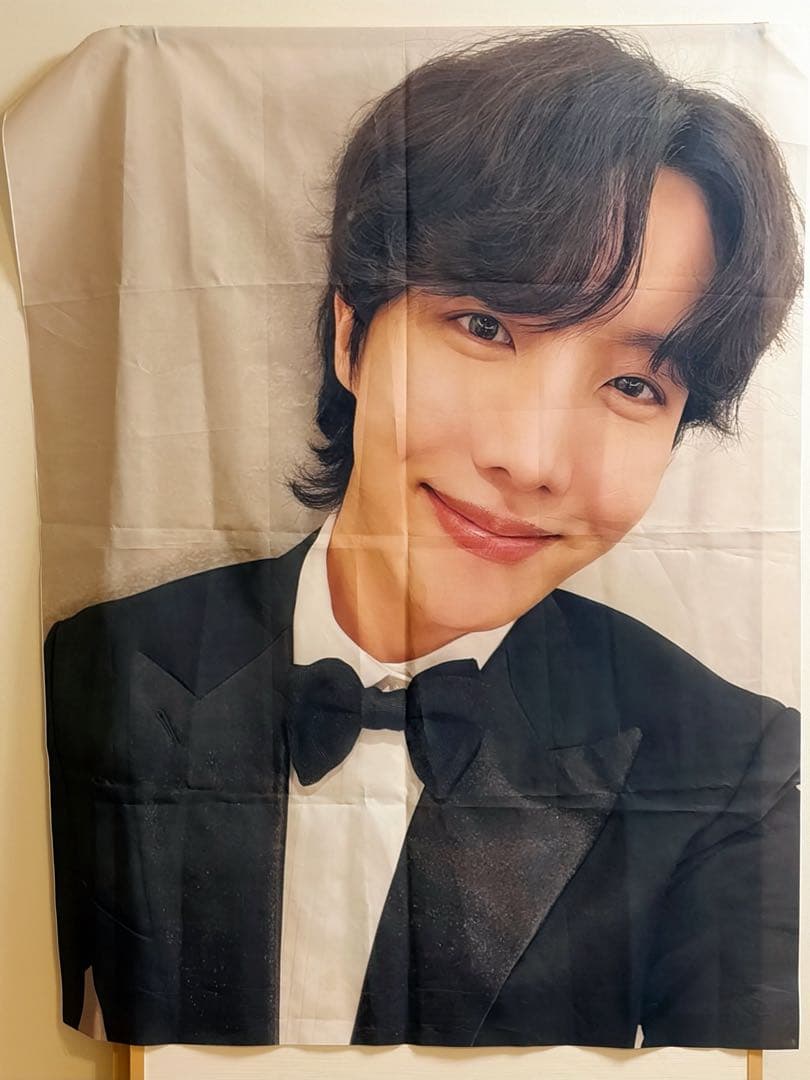 

[USED] BTS J-HOPE Tapestry Hoseok Hobi