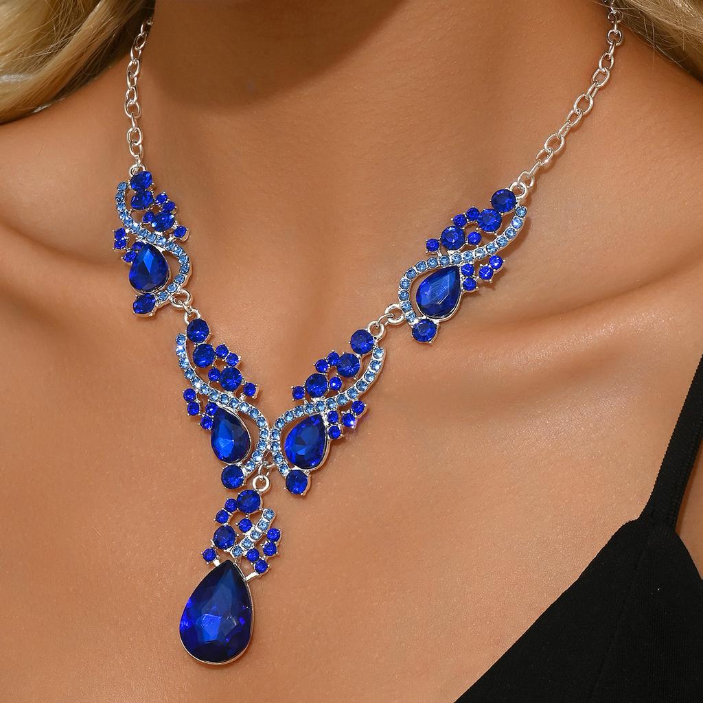 Super Fairy Flash Diamond Water Drop Fringed Necklace French Evening Dress With High-End Temperament Exquisite Fashion Necklace Accessories