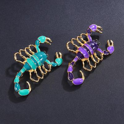 Zarif Akrep Broşu: Erkek Takımları İçin Üst Düzey Emaye Alaşımlı Yaka İğnesi