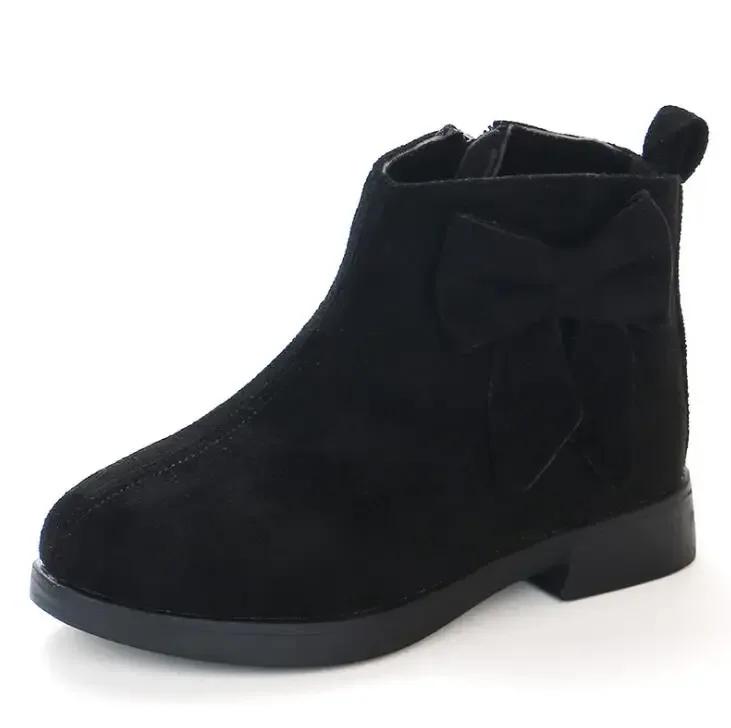 2025 Girls Fashion Boots Leather Sport Shoes For Girls Children Warm Boots Fashion Soft Bottom Princess Snow Boots Kids Sneakers