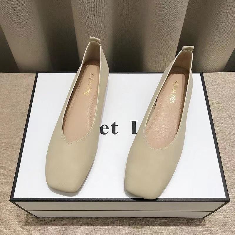Hong Kong Magpie King Cashmere Soft Surface Shallow Mouth Square Head Square Mouth Casual Niche French Women's Shoes Low Heel Women's Single Shoes La