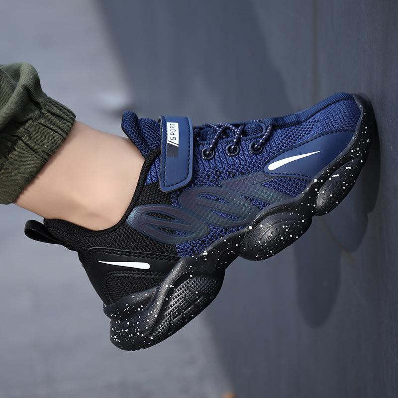2025 Boys Shoes Mesh Sneakers Boys Middle and Older Children Elementary School Children Breathable and Lightweight Running Shoes Spring and Autumn