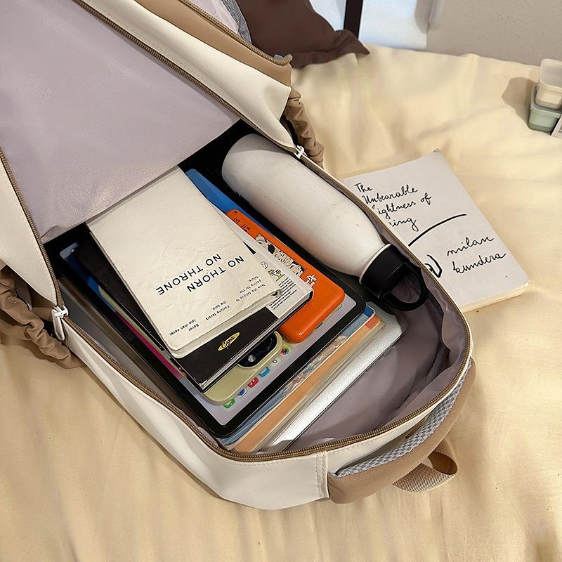 New High-value College Style, Fresh and Sweet Backpack, Contrasting Color Splicing Make-up Bag, Junior High School Student Backpack