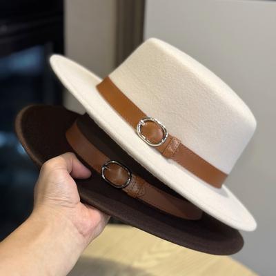 Nuevo Sombrero de Lana Retro Estilo Británico para Mujer Otoño e Invierno Moderno Versátil Hebilla de Cinturón Copa Plana Sombrero Jazz Europeo y Americano para Hombre
