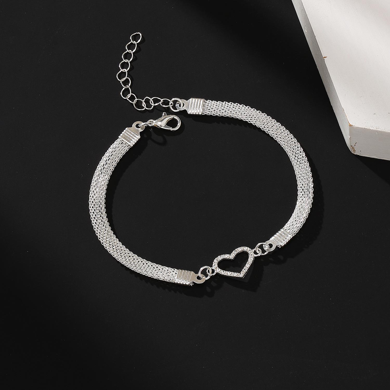 

European & American Beach Infinity Butterfly Bracelet with Diamond-Inlaid Love and Geometric Metal Chain Bracelet length (18+5CM)