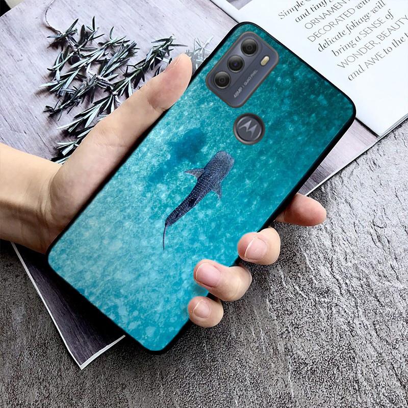 

Phone Case For Moto G86 G85 G75 G15 G05 G56 G72 G53 G54 G84 G60 G31 G32 G24 G 5G G Play Whale Shark Moto G85