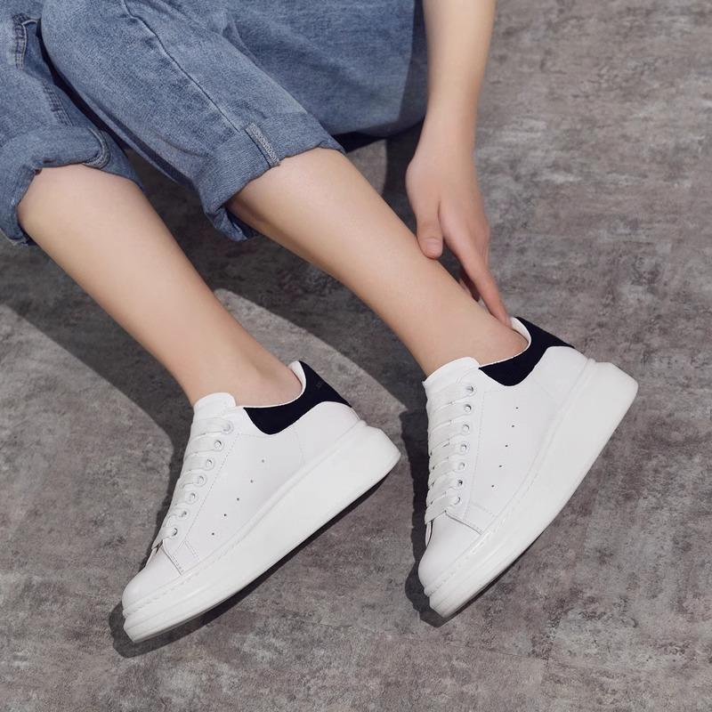 

Sports little white shoes women s spring and autumn new muffin thick sole inner height increase leather couple casual versatile board shoes men 33 (female code)