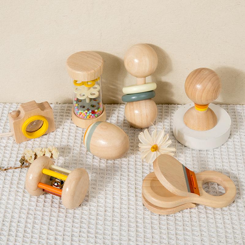 Infant and Toddler Wooden Toys 7-piece Set, Listening and Grasping Toys, Rattles, Rain Barrels, Rattles, Baby Holiday Gifts