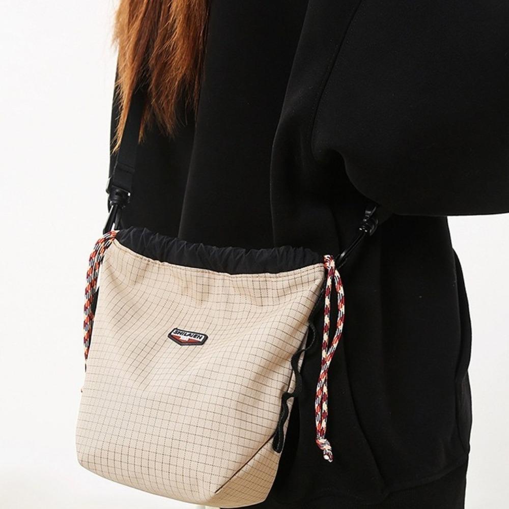 Large Capacity Drawstring Bucket Bag Lightweight Canvas Shoulder Bag Sports Crossbody Bag  Outdoor