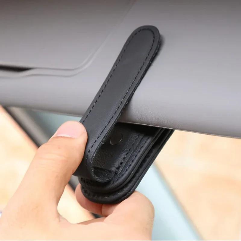 1 buc Suport ochelari de soare este potrivit pentru parasolare auto, clip magnetic din piele pentru ochelari de soare și clip pentru bilete, accesorii parasolar auto