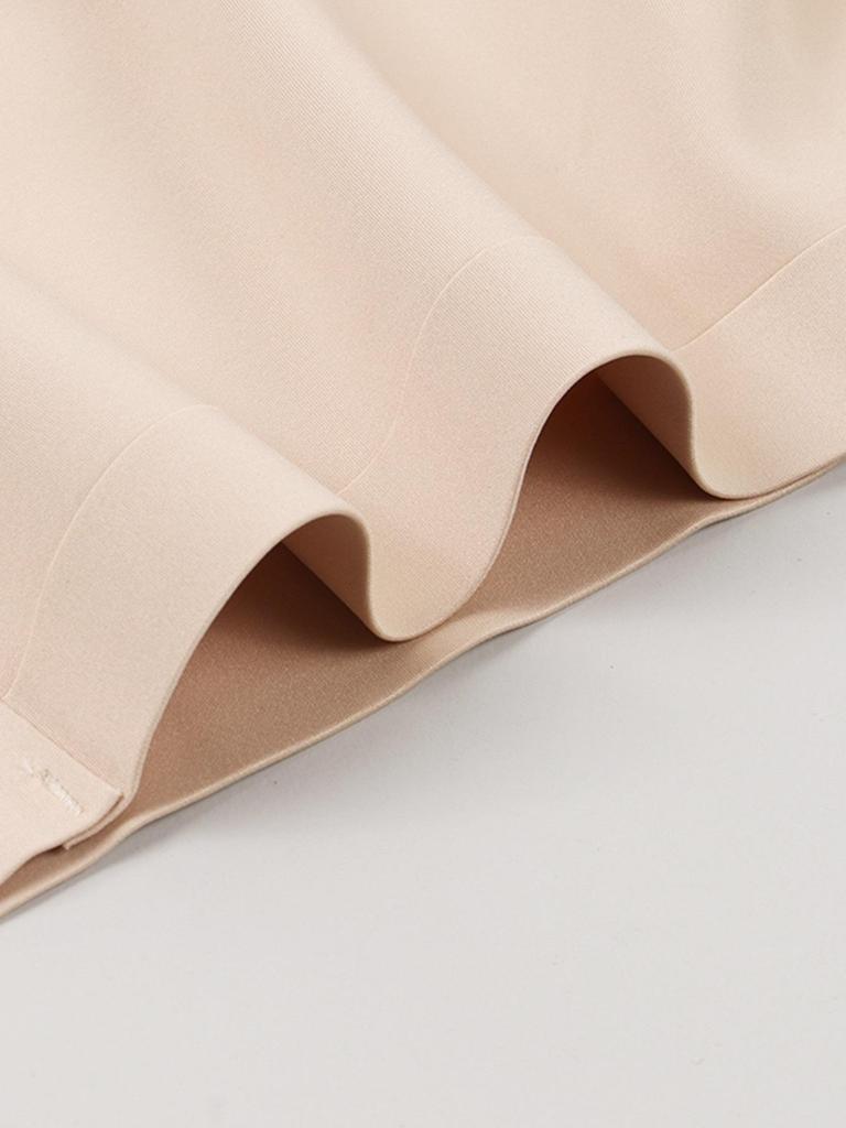 Plus Size Strapless Seamless Bandeau: Thin Style with Front Buckle & Beautiful Back Design