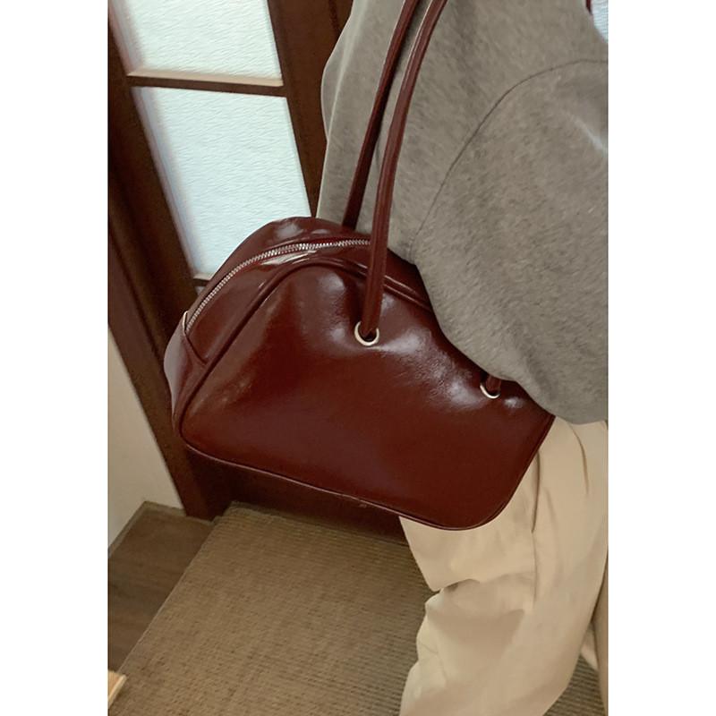 IELGY Niche Underarm Small Square Bag Retro Shoulder Simple Handbag