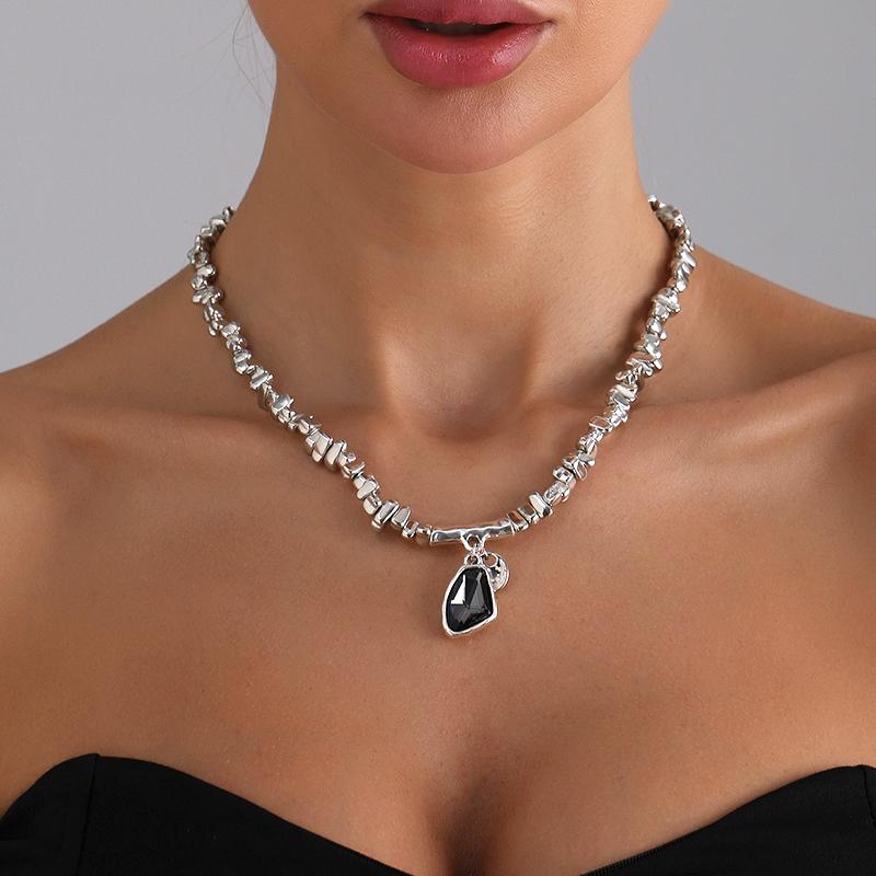 Vintage Heart Irregular Crystal Pearl Beads Necklaces for Women Elegant Simple Silver Color CCB Beaded Choker Necklace Jewelry