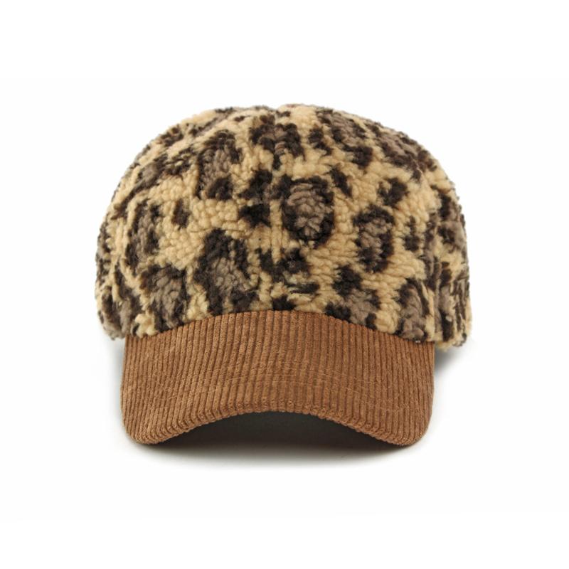 Lamb Wool Hat Women's Autumn Winter Thick Warm Baseball Cap Sunscreen Sun Hat Leopard Print Cap