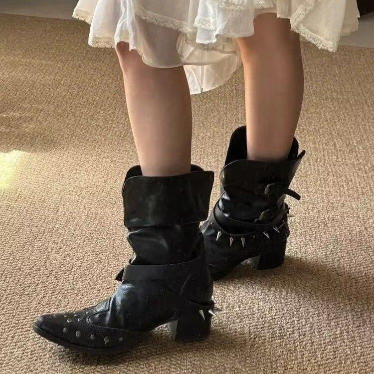Short Western Cowboy Boots Women's Rivets 2025 Summer New Boots Retro Spice Girls Pointed Pile Boots Martin Boots