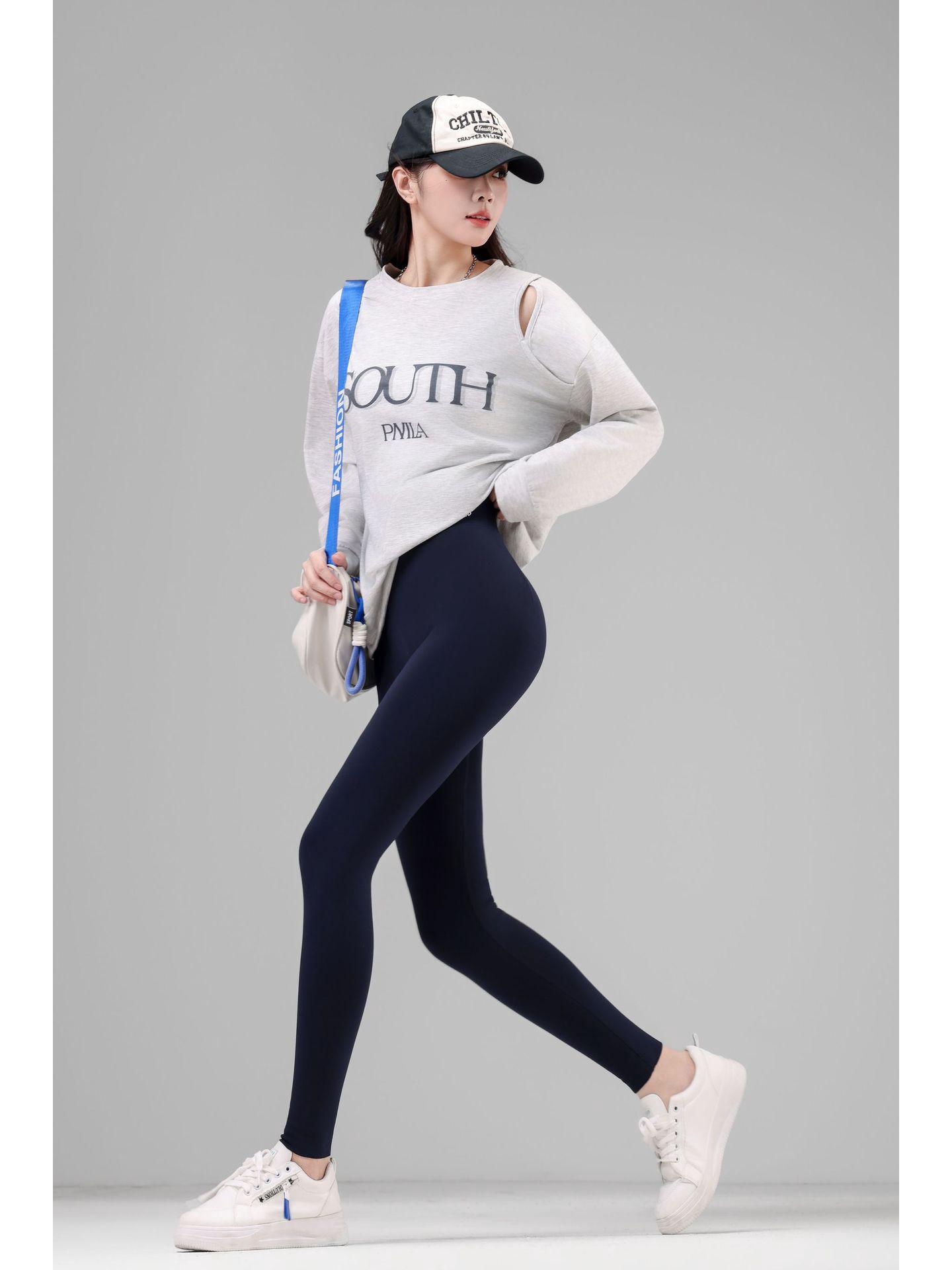 

XL Seamless Super Elastic Yoga Leggings - Slimming, Versatile Bubble Pants for Autumn/Winter 280g Thick