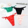 String pour femme en soie glacée taille basse avec chaîne et détail nœud