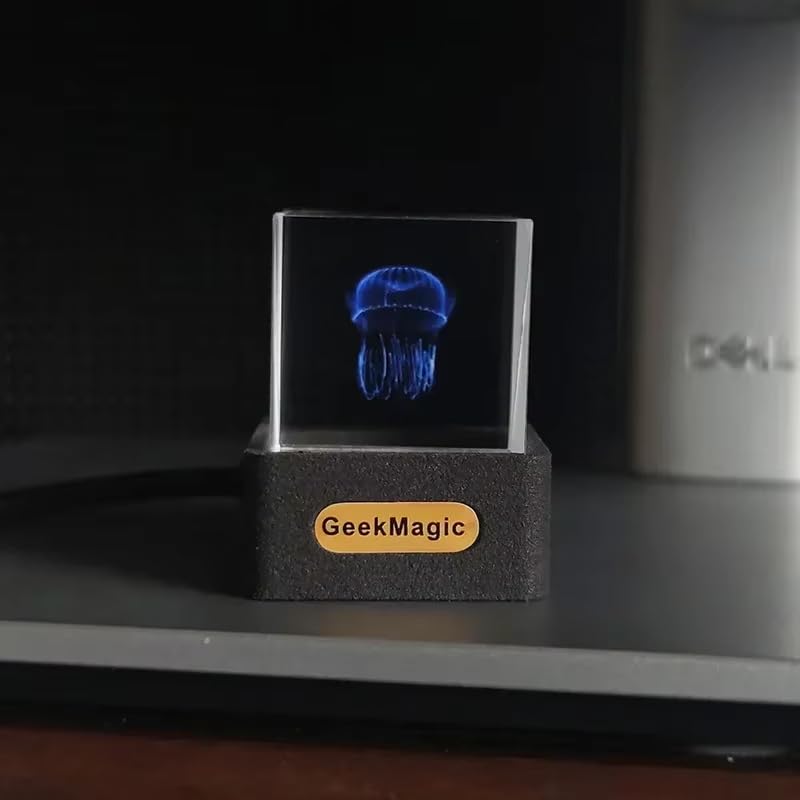 zmart GeekMagic GIFTV Crystal Cube Photo Display Holographic Desktop Smart Weather Station Digital Clock GIF Animation Album Hologram Clock Crystal Ph