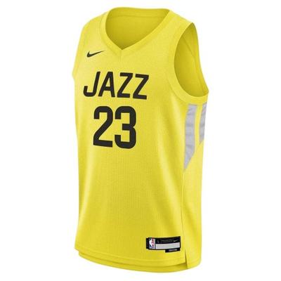 T-Shirts & Muskelshirts – Tanktops