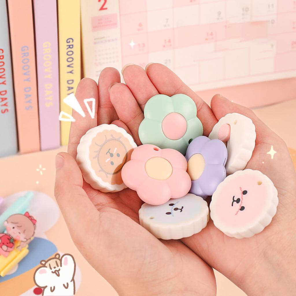 Cute Box Cutter Small Portable Multifunctional Cute Color Flower Box Cutter with Hanging Hole