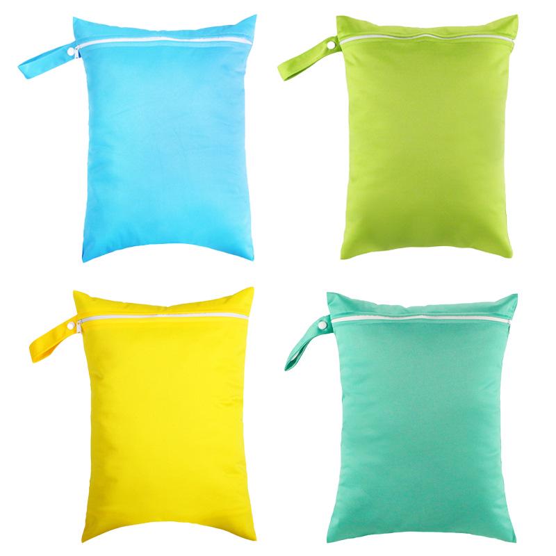Waterproof 30x40 Diaper Storage Bag: Wet/Dry Separation Mummy Bag, Multifunctional Hanging Pouch